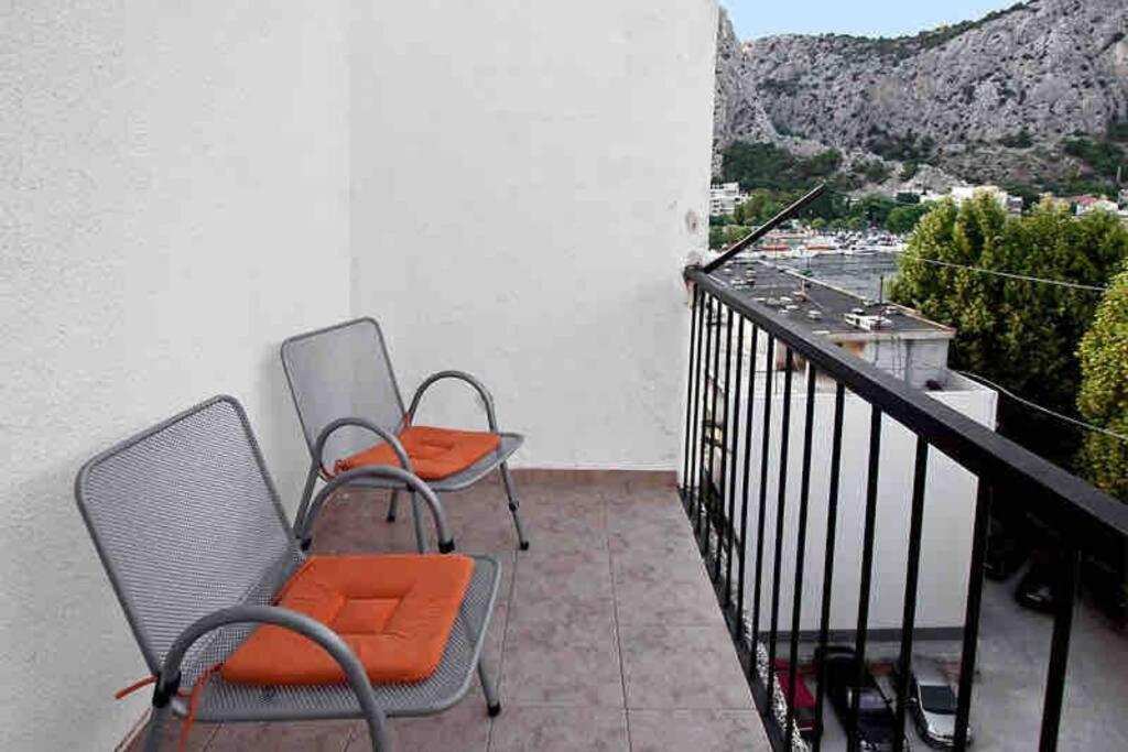 Sara Apartment Punta Omis Near Sandy Beach Esterno foto