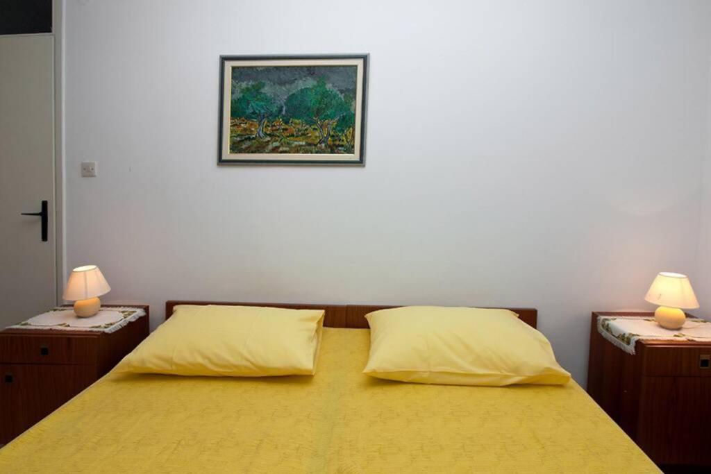Sara Apartment Punta Omis Near Sandy Beach Esterno foto